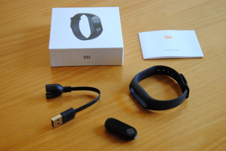 Получи фитнес-браслет Xiaomi Mi Band 2 Бесплатно