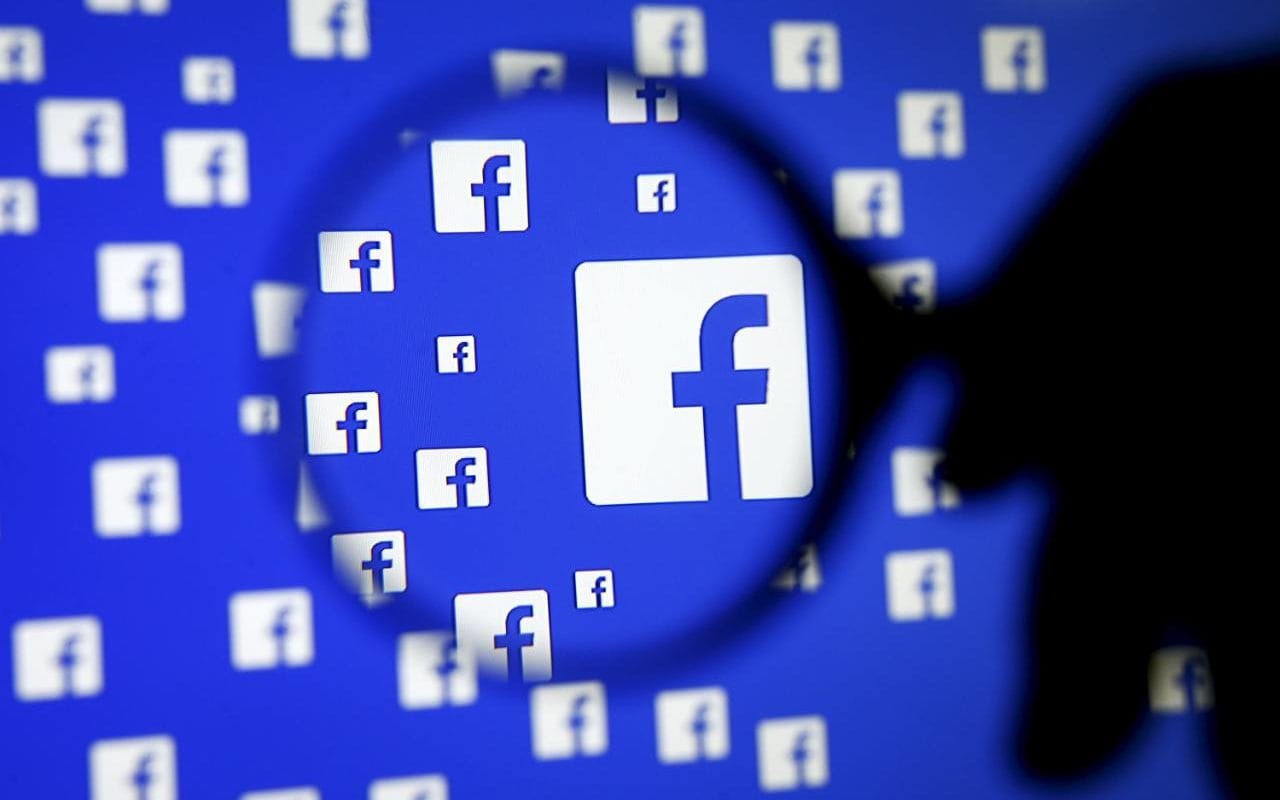 Facebook вновь разрешил рекламу криптовалют